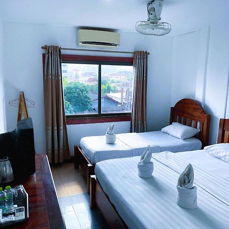 Walking Street Hotel Vang Vieng Exterior foto