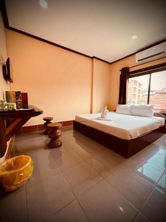Walking Street Hotel Vang Vieng Exterior foto