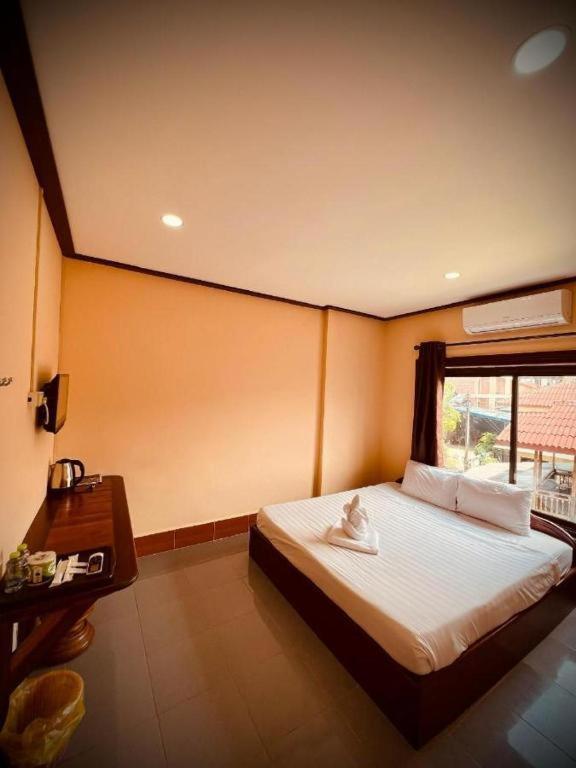 Walking Street Hotel Vang Vieng Exterior foto
