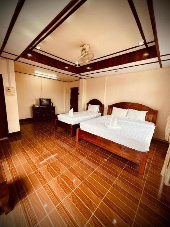 Walking Street Hotel Vang Vieng Exterior foto