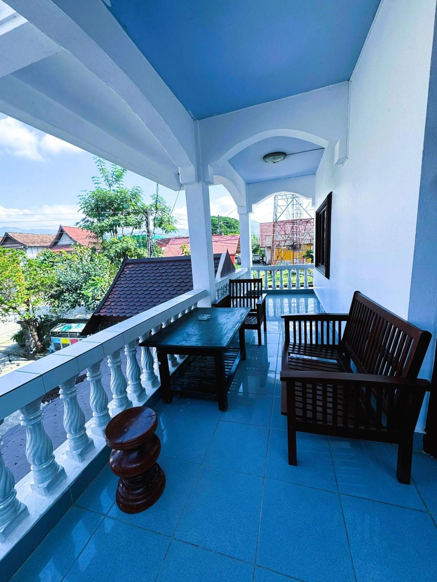 Walking Street Hotel Vang Vieng Exterior foto