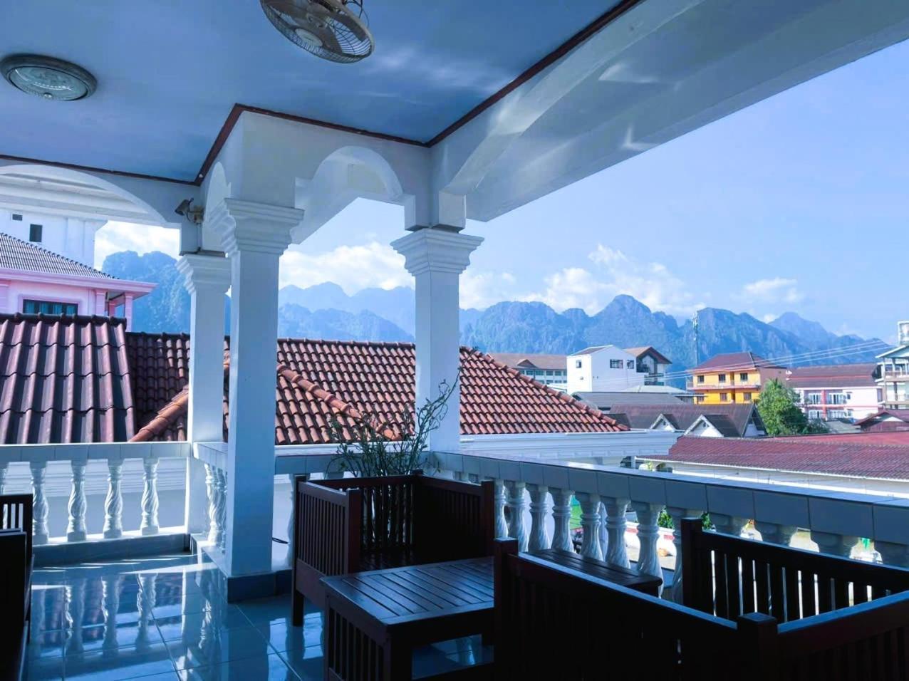 Walking Street Hotel Vang Vieng Exterior foto
